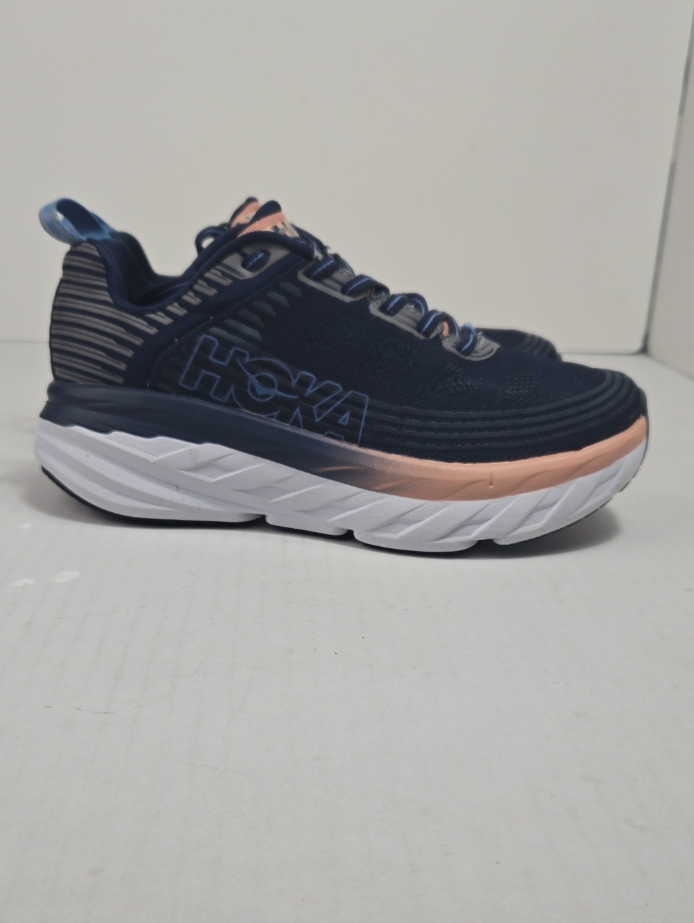 Hoka One One Bondi 6 Wide Blue -pink 1019272-MIDP Women's Sz 7 Excelent ! Condit